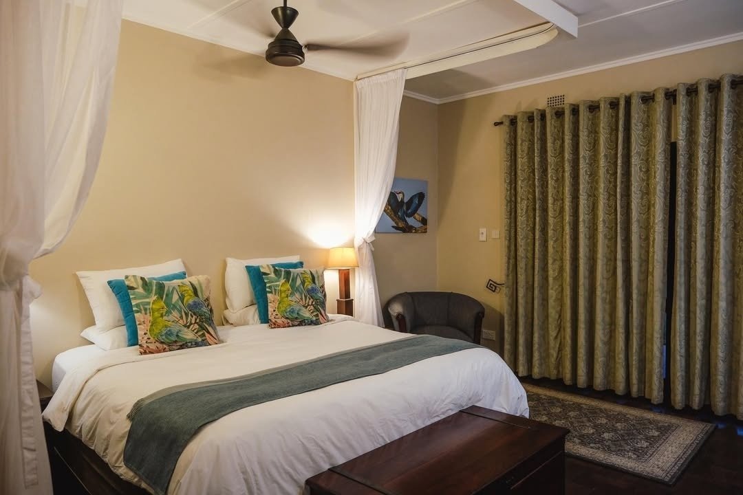 HONDE VALLEY - ABERFOYLE LODGE - Image 6